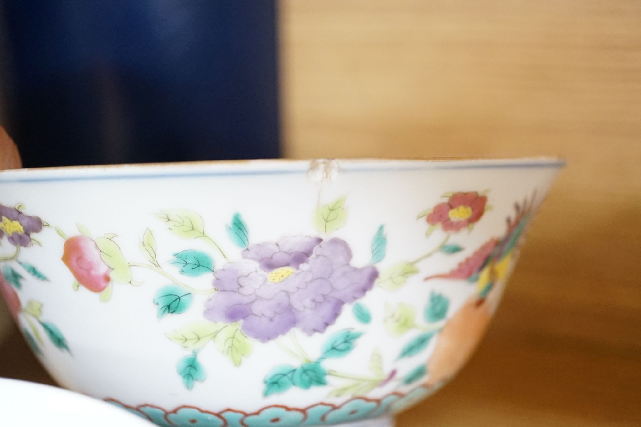 Two Chinese porcelain bowls, largest 17cm diam., and a Continental milk jug